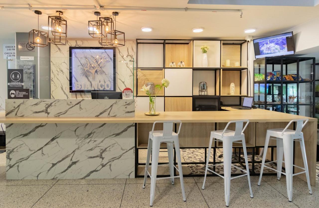 Bianco Hotel Boutique กูกูตา ภายนอก รูปภาพ