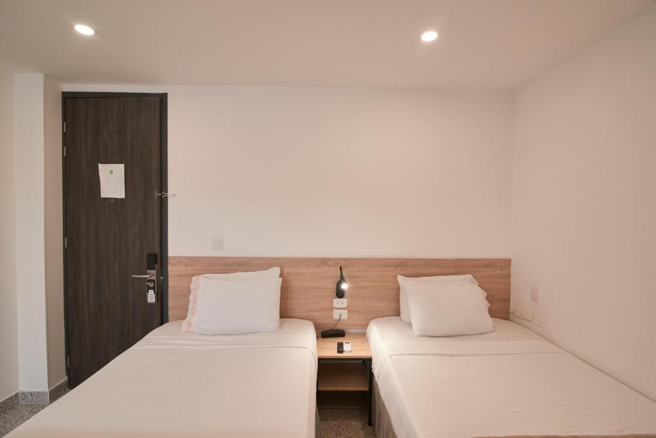 Bianco Hotel Boutique กูกูตา ภายนอก รูปภาพ