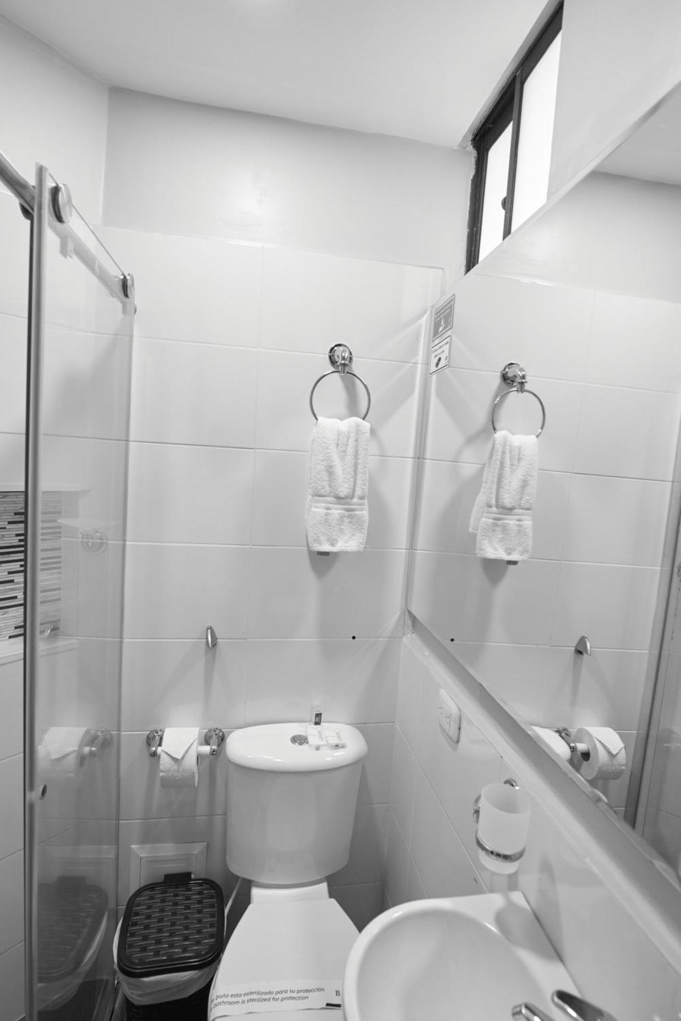 Bianco Hotel Boutique กูกูตา ภายนอก รูปภาพ